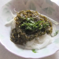 きらり流れ星's cooksnap of when they made 俺流！今が旬…めかぶと新玉ねぎ和え物.