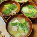 そろそろねんね's cooksnap of when they made 青梗菜と豚肉のお味噌汁.