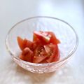 かっちゃん杉's cooksnap of when they made 大きなトマトの食べやすい一口サイズ乱切り.