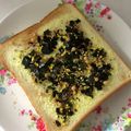 はる1234's cooksnap of when they made 簡単&新感覚！ふりかけトースト.
