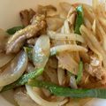 クックKYPV9U☆'s cooksnap of when they made 鶏肉せせりと玉ねぎのマヨポン酢炒め.