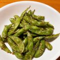 みとちゃん♪♪♪'s cooksnap of when they made 枝豆のごま油炒め.