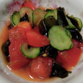 ちーちゃん★ママ's cooksnap of when they made 簡単☆胡瓜とワカメとトマトのおかか和え☆.