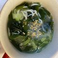 yu🐓's cooksnap of when they made しらすとわかめの春雨スープ.