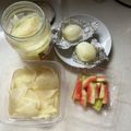 クックYK45LD☆'s cooksnap of when they made カブと生ハムとキウイのサラダ.