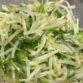 yoko__1120's cooksnap of when they made レンジで一発！もやしと水菜のナムル.