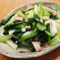 かなりんココりん's cooksnap of when they made 簡単！長いも小松菜のベーコン炒め.