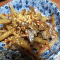 もりもりもりり's cooksnap of when they made 舞茸とごぼうの中華風きんぴら.