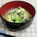 umemodoki's cooksnap of when they made もやし 小松菜 油揚げの味噌汁^^.