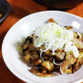 低カロ探検隊's cooksnap of when they made 黒舞茸と豚ヒレ肉の豆板醤バタぽん炒め.