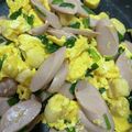 Perlまま's cooksnap of when they made 魚肉ソーセージ入りのニラ玉 *☻*.