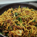 ｸﾏﾘｴ's cooksnap of when they made 韓国風：牛肉とキムチと野菜の焼きそば.