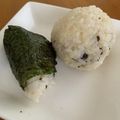 なごり's cooksnap of when they made 塩昆布とおかかクリームチーズのおにぎり.