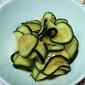 ＊れいぴん＊'s cooksnap of when they made ズッキーニの酢味噌和え.