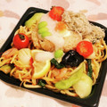 私市ビッキーズ津門巳's cooksnap of when they made 海鮮焼きそば&Wとろろ+煮玉子おにぎり.
