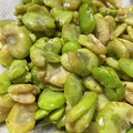 toshio39's cooksnap of when they made *消化レシピ*　そら豆の素揚げ.