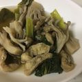 YUZU8120's cooksnap of when they made 簡単☆小松菜☆竹輪☆揚げ☆キノコの旨煮.