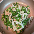 machikon's cooksnap of when they made 簡単旨々！ピーマンと玉ねぎのツナ甘辛炒め.