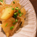 bb☆'s cooksnap of when they made とろーり♪新じゃがと新玉ねぎで春の煮物✿.