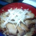 ボッチ☆'s cooksnap of when they made ☆焼豚で♪かんたんピリ辛チャーシュー丼.