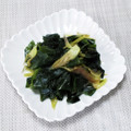 ほか弁ママ's cooksnap of when they made わかめ大量&みょうが☆生姜炒め.