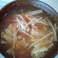 さぁ★たぁ★'s cooksnap of when they made トマトとえのきのふんわり♡卵スープ.