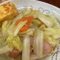 まっさーみ's cooksnap of when they made 白菜とウィンナーのカレー炒め.