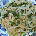 ♡Catherine's cooksnap of when they made 酢と醤油だけ★旨！ニラともやしのお浸し.