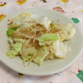 赤い電話's cooksnap of when they made ＊簡単＊キャベツともやし炒め.