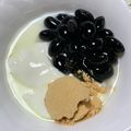 輝夜の姫's cooksnap of when they made 黒豆きな粉ヨーグルト♪.