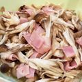 たま５３'s cooksnap of when they made きのこコンソメマリネ簡単ダイエットおかず.