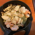 いっぺい99's cooksnap of when they made エビ ホタテ キノコの簡単なアヒージョ.