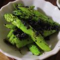 なまけもの's cooksnap of when they made 93.アスパラの黒ごま山椒和え.