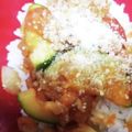 けいちゃん's cooksnap of when they made 挽き肉たっぷり♪ズッキーニのボロネーゼ丼.