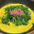 ねみねみ's cooksnap of when they made 母の味☆コンビーフとほうれん草のオムレツ.
