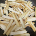 kiki☆♪☆'s cooksnap of when they made 大根と油揚げ炒め　20分.