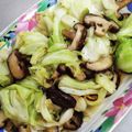 あたりめっこ's cooksnap of when they made 簡単‼キャベツと椎茸のアヒージョ風.