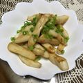 部分的アルビノ's cooksnap of when they made 笹かまのバター醤油炒め.