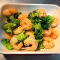 torocheese's cooksnap of when they made えびとブロッコリーのニンニク炒め.