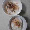 Ruriluru's cooksnap of when they made Theずぼら☆鮭フレーク丼.