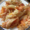 みょんとも's cooksnap of when they made 人参と玉ねぎと干しエビの天ぷら.