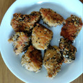 moniqro555's cooksnap of when they made ぷちっと香ばしい♪ 白黒ゴマ唐揚げ.