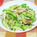 ふうはっちゃん's cooksnap of when they made しめじときゅうりのオイマヨ炒め.