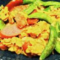 みぽぴぽ's cooksnap of when they made ふんわり！キヌサヤ(スナップでも)卵とじ.