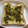 お塩と砂糖's cooksnap of when they made 【簡単】マヨ高菜トースト.