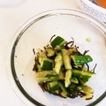 ariｻﾝ's cooksnap of when they made たたききゅうりと塩昆布のあっさり和え.