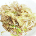 とも吉230's cooksnap of when they made 豚こまと舞茸のオイスター炒め.