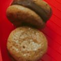 えみんちゅー☆'s cooksnap of when they made 卵1個で36個！？チョコミニマカロン.