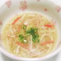 もぐ・ω・くま's cooksnap of when they made ◆エノキとカニカマだけでスープ◆.