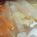 あゆたっくん's cooksnap of when they made やってみて♡大根と人参のお味噌汁♡.